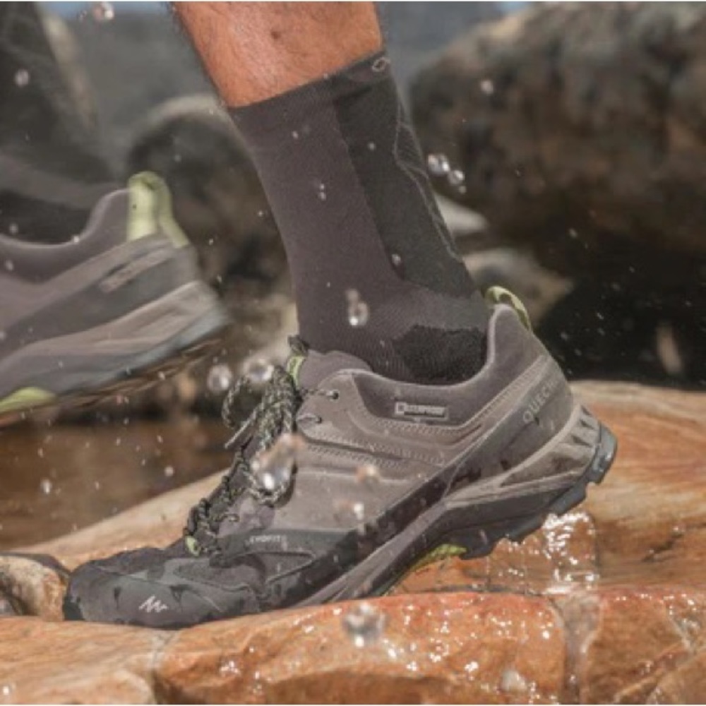 Quechua MH500, Waterproof Hiking Shoes, Men's size 6.5